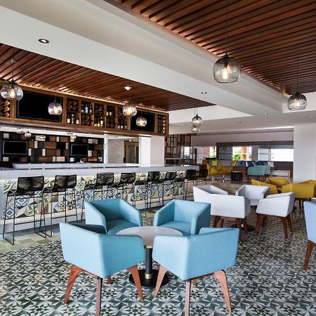 Grand Fiesta Americana Веракрус Екстер'єр фото The lounge at the airport