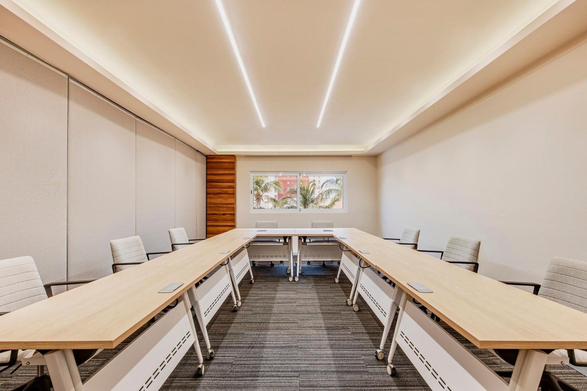 Grand Fiesta Americana Веракрус Екстер'єр фото A meeting room at the hotel