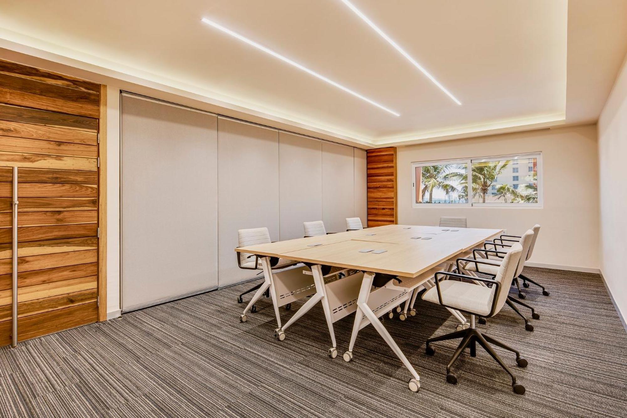 Grand Fiesta Americana Веракрус Екстер'єр фото Meeting room at the headquarters of the company in Madrid