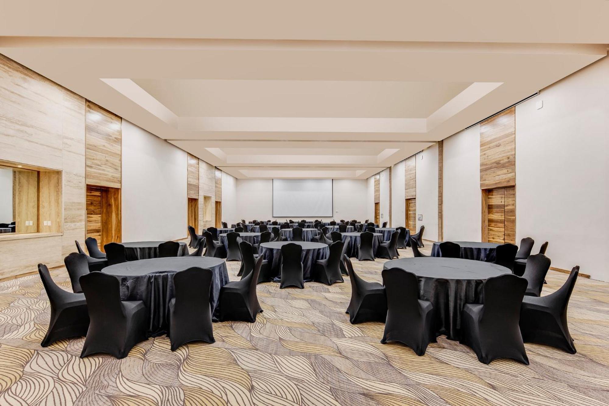 Grand Fiesta Americana Веракрус Екстер'єр фото The ballroom